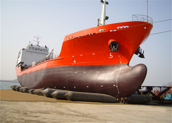 Qualité Marine Rubber Airbag with Anti Static Discharge Valve for Flammable Cargo Areas, 0.8-3 M Diameter and 4-25 M Length usine
