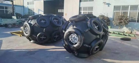 Qualité Accessoires en caoutchouc de bateau d'amortisseur marin pneumatique flottant de type Yokohama usine