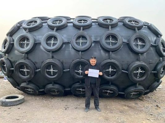 Qualité Accessoires en caoutchouc de bateau d'amortisseur marin pneumatique flottant de type Yokohama usine