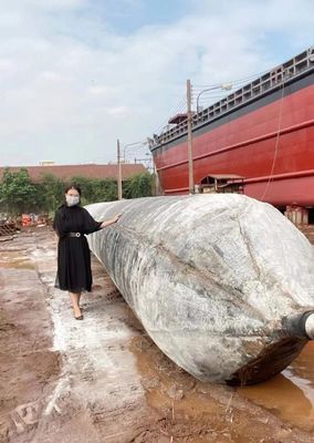 Qualité Bateau en caoutchouc lançant le levage de Marine Airbag Inflatable Pneumatic Heavy usine