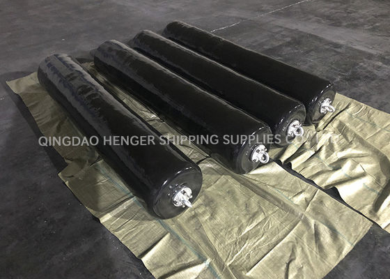 Qualité Design Using Life 10 to 15 years Cylindrical Marine Fender Customized Height Durable Impact Protection for Harbors Ports and Ships usine