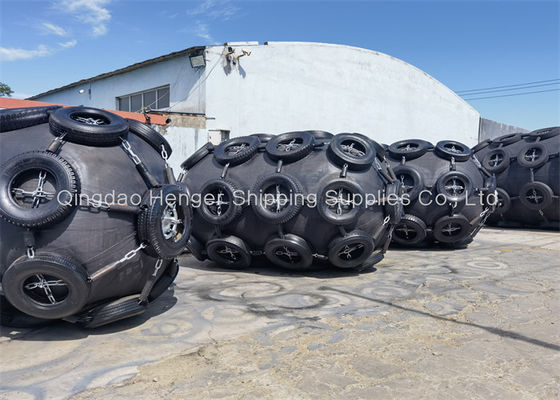Qualité Défense en caoutchouc pneumatique certifiée ISO17357 avec une durée de conservation de 24 mois et compatibilité VLCC ULCC usine